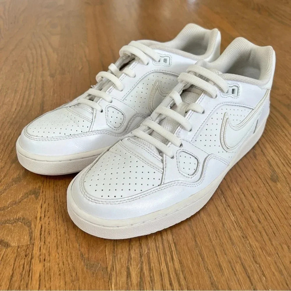Nike Son Of Force Low Top Triple White casual court shoes women’s size 9 - Picture 3 of 14